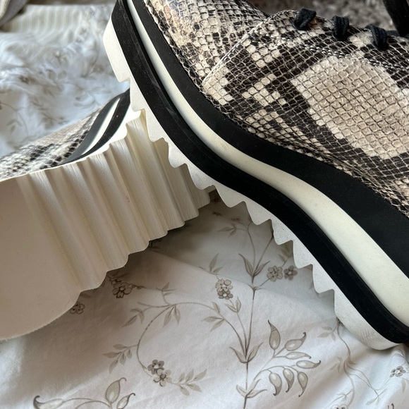 BRAND NEW STELLA MCCARTNEY - Picture 12 of 16